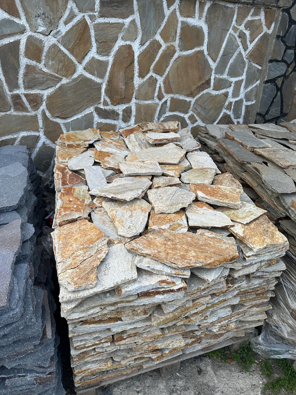 Piatră pentru placări fațadă